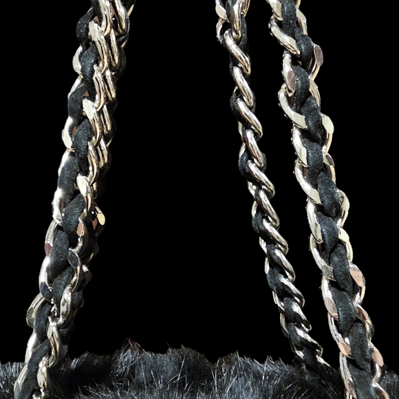 WILSONS LEATHER Maxima Real Rabbit fur Small Purse with Gold Chain. - Picture 3 of 7